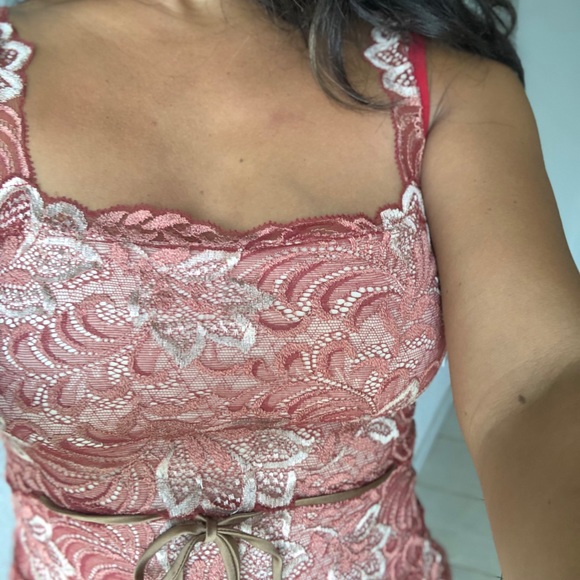 💝Designer Leigh Bantivoglio French lace top - Picture 6 of 6